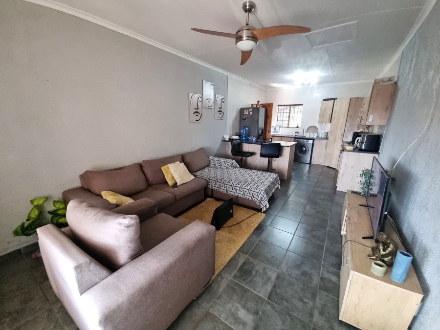 3 Bedroom Property for Sale in Safari Gardens North West